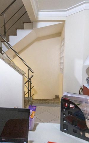 Casa para alugar com 200m², 3 quartos e 4 vagasHall dos quartos