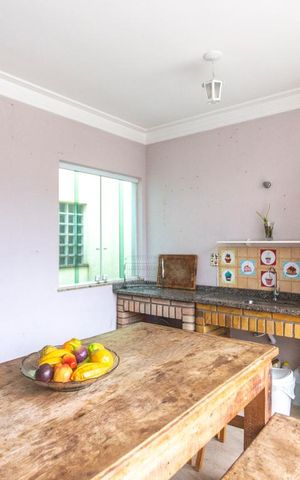 Casa para alugar com 200m², 3 quartos e 4 vagasChurrasqueira