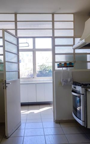Apartamento à venda com 167m², 3 quartos e 1 vaga Apartamento à venda com 167m², 3 quartos e 1 vagaCozinha