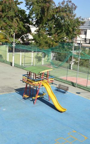 Apartamento à venda com 50m², 2 quartos e 1 vagaQuadras