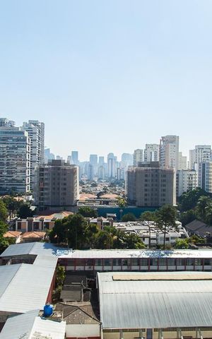 Apartamento à venda com 105m², 3 quartos e 2 vagas Apartamento à venda com 105m², 3 quartos e 2 vagasVista da varanda do quarto 2