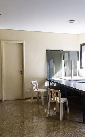 Apartamento à venda com 105m², 3 quartos e 2 vagas Apartamento à venda com 105m², 3 quartos e 2 vagasÁrea comum - Salão de jogos