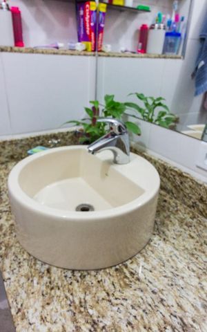 Casa à venda com 440m², 4 quartos e 2 vagasBanheiro