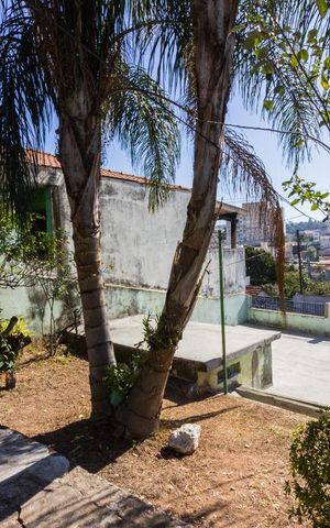 Casa à venda com 440m², 4 quartos e 2 vagasJardim