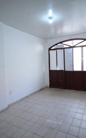 Studio à venda com 42m², 1 quarto e sem vagaSala