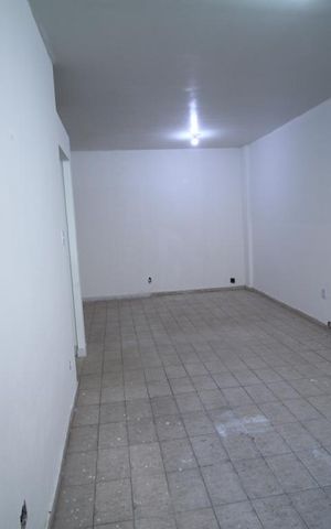 Studio à venda com 42m², 1 quarto e sem vagaSala