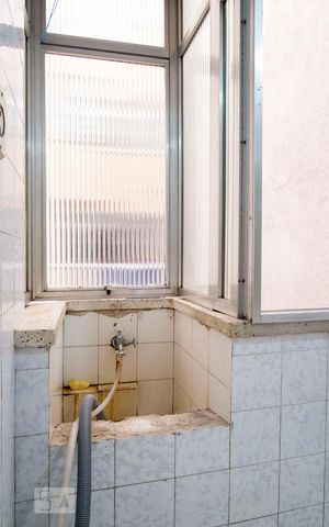 Apartamento à venda com 78m², 2 quartos e sem vagaÁrea de Serviço