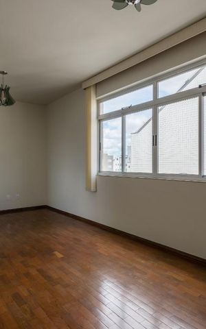 Apartamento para alugar com 69m², 2 quartos e 1 vagaQuarto