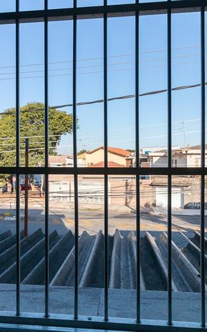 Casa à venda com 170m², 2 quartos e 2 vagasVista quarto 2