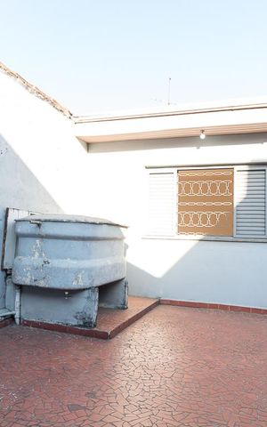 Casa à venda com 170m², 2 quartos e 2 vagasTerraço