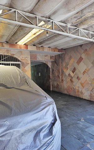 Casa à venda com 196m², 3 quartos e 3 vagasGaragem