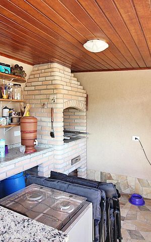 Apartamento à venda com 200m², 4 quartos e 1 vagaChurrasqueira