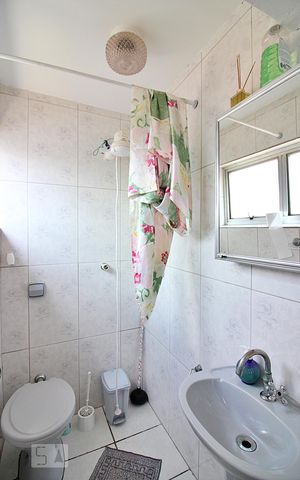 Apartamento à venda com 200m², 4 quartos e 1 vagaBanheiro de Serviço