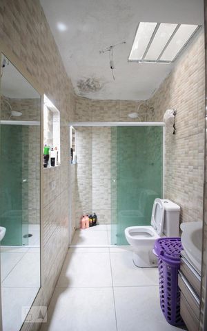 Casa à venda com 80m², 3 quartos e 1 vagabanheiro