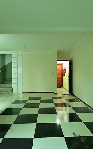 Apartamento à venda com 180m², 3 quartos e 2 vagasSala