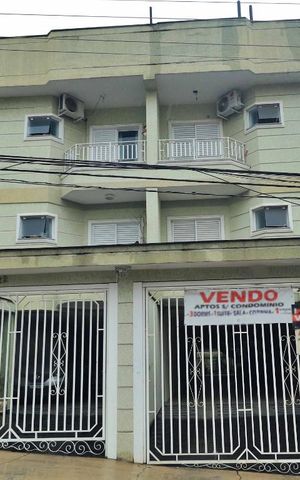 Apartamento à venda com 180m², 3 quartos e 2 vagasFachada
