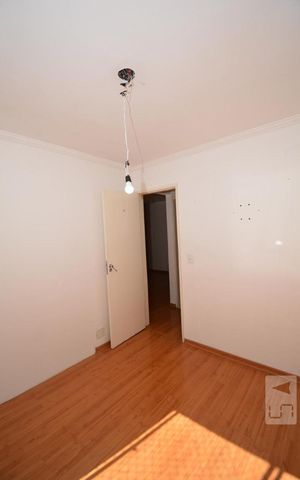 Apartamento à venda com 78m², 3 quartos e 1 vagaQuarto 2