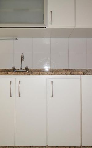 Apartamento à venda com 78m², 3 quartos e 1 vagaCozinha e Área de Serviço - Armários