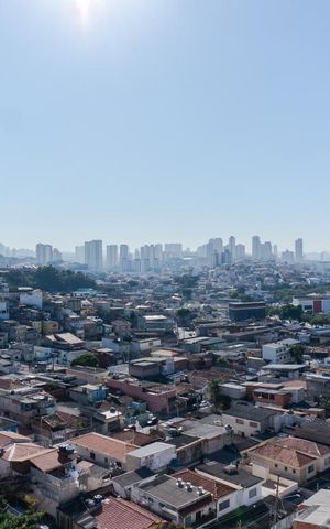 Apartamento à venda com 49m², 2 quartos e 1 vaga Apartamento à venda com 49m², 2 quartos e 1 vagaVista da Sacada