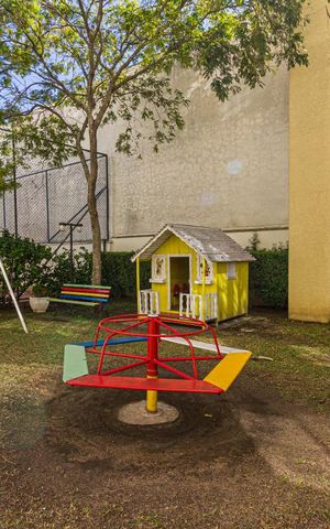 Apartamento para alugar com 87m², 3 quartos e 1 vaga Apartamento para alugar com 87m², 3 quartos e 1 vagaÁrea Comum - Playground