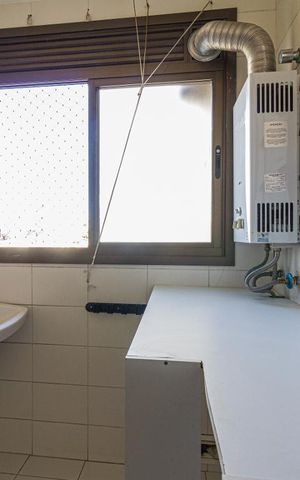 Apartamento para alugar com 87m², 3 quartos e 1 vaga Apartamento para alugar com 87m², 3 quartos e 1 vagaCozinha e Área de Serviço