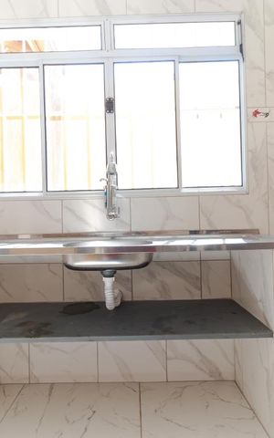Casa para alugar com 120m², 2 quartos e 2 vagas Casa para alugar com 120m², 2 quartos e 2 vagasCozinha