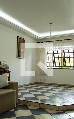 Casa de condomínio à venda com 150m², 3 quartos e 2 vagasSala