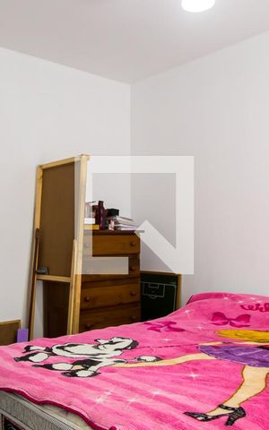 Casa de condomínio à venda com 150m², 3 quartos e 2 vagasSuíte
