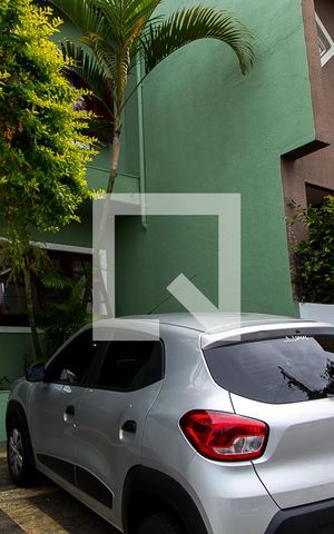Casa de condomínio à venda com 150m², 3 quartos e 2 vagasGaragem
