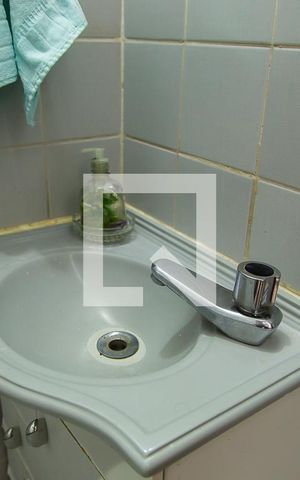 Casa de condomínio à venda com 150m², 3 quartos e 2 vagasLavabo - Detalhe