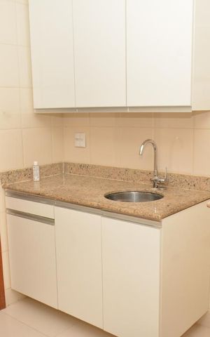 Apartamento à venda com 129m², 4 quartos e 2 vagasCozinha - Armários
