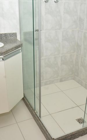 Apartamento à venda com 129m², 4 quartos e 2 vagasBanheiro da suite