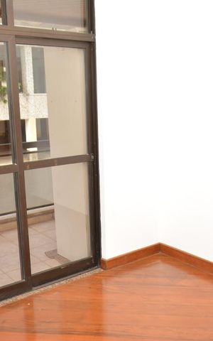 Apartamento à venda com 129m², 4 quartos e 2 vagasQuarto 4