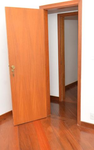 Apartamento à venda com 129m², 4 quartos e 2 vagasQuarto 3