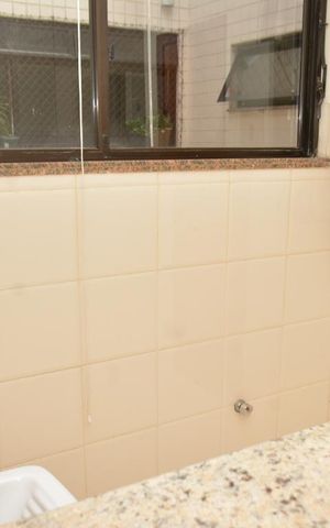 Apartamento à venda com 129m², 4 quartos e 2 vagasDetalhe da area de serviço