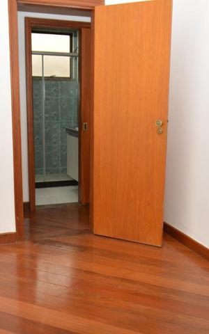 Apartamento à venda com 129m², 4 quartos e 2 vagasQuarto 3