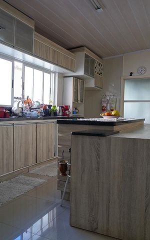 Casa à venda com 330m², 3 quartos e sem vagaCozinha