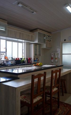 Casa à venda com 330m², 3 quartos e sem vagaCozinha