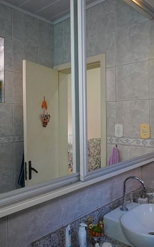 Casa à venda com 330m², 3 quartos e sem vagaBanheiro - sala 1