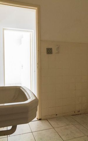 Casa à venda com 115m², 2 quartos e 4 vagasBanheiro
