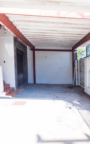 Casa à venda com 115m², 2 quartos e 4 vagasGaragem