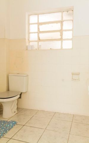 Casa à venda com 115m², 2 quartos e 4 vagasBanheiro