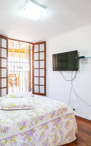 Casa à venda com 254m², 3 quartos e 3 vagas Casa à venda com 254m², 3 quartos e 3 vagasSuíte Master