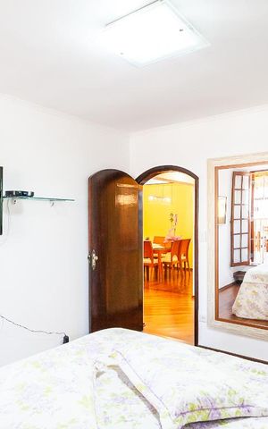 Casa à venda com 254m², 3 quartos e 3 vagas Casa à venda com 254m², 3 quartos e 3 vagasSuíte Master