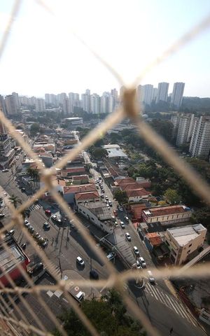 Apartamento para alugar com 92m², 2 quartos e 2 vagasVista 1