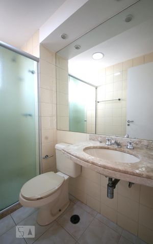 Apartamento para alugar com 92m², 2 quartos e 2 vagasSuíte - Banheiro