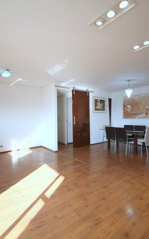 Apartamento para alugar com 92m², 2 quartos e 2 vagasSala 