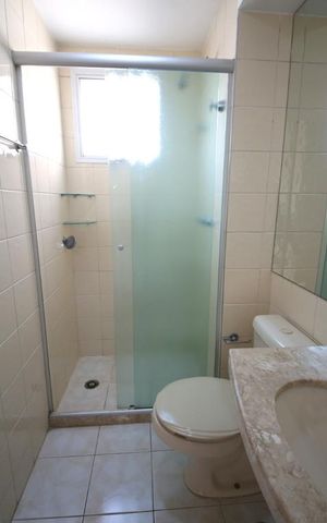 Apartamento para alugar com 92m², 2 quartos e 2 vagasSuíte - Banheiro 