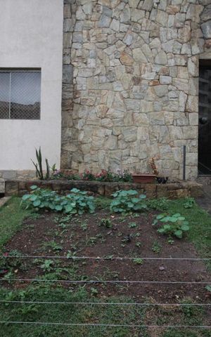 Casa à venda com 510m², 4 quartos e 7 vagasquintal entrada