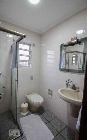 Casa à venda com 510m², 4 quartos e 7 vagasbanheiro